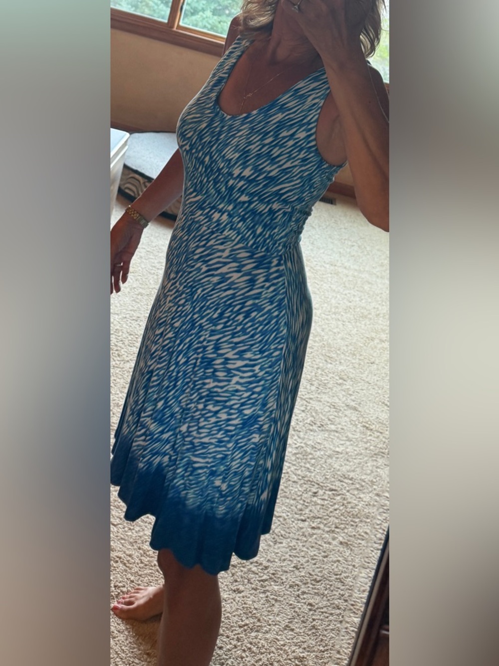 Athleta Blue Patterned Sleeveless Midi Dress